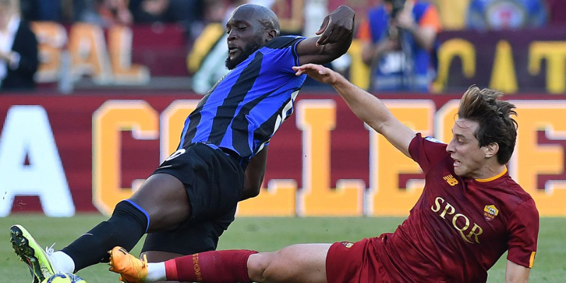 Classic Moments & Defining Clashes